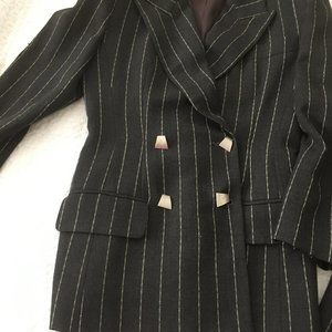 Suit